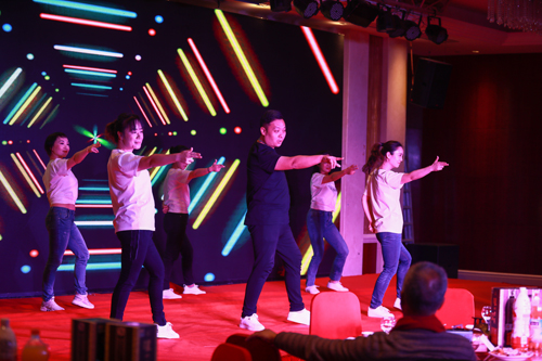 大禹漢光2018年“同心同行，共創(chuàng)未來(lái)”主題年會(huì)圓滿成功