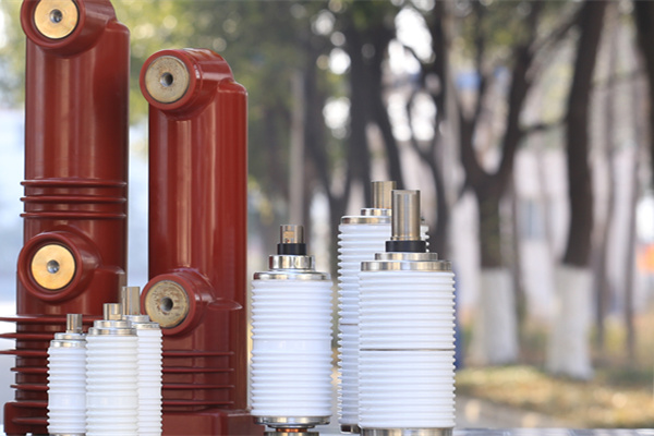 真空開(kāi)關(guān)管廠(chǎng)家難找嗎？建議這樣選廠(chǎng)家！